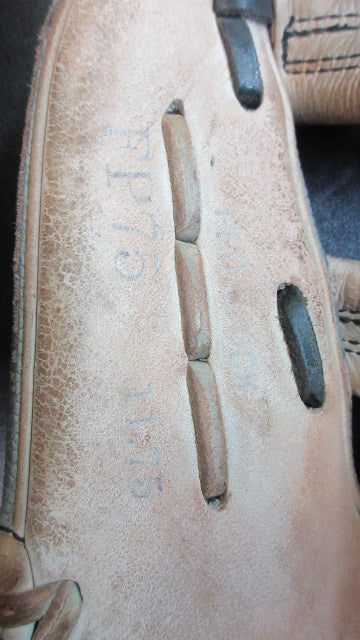 Used Wilson A2000 SuperSkin 11.75" Fastpitch Softball Glove - RHT