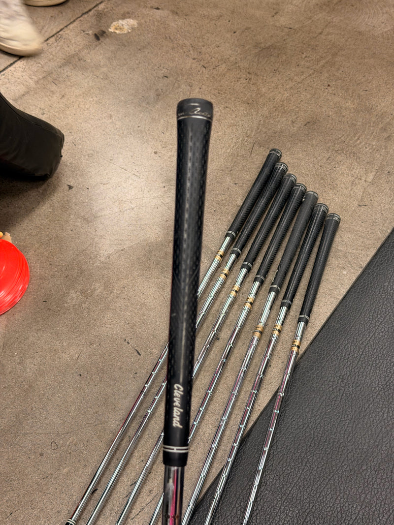 Load image into Gallery viewer, Used Cleveland Ta6 Iron Set 3-PW
