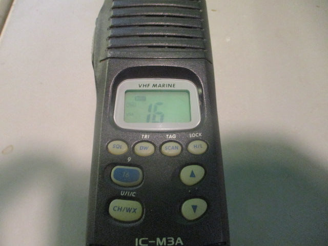 Load image into Gallery viewer, Used ICOM VHF Marine IC-M3A Walkie Talkie
