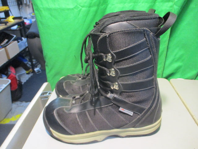 Load image into Gallery viewer, Used Morrow Mens Size 12 Snowboard Boots
