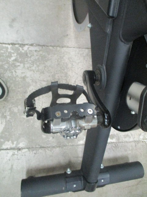 Load image into Gallery viewer, Used Sole SB 900 Fitness Exercise Bicycle
