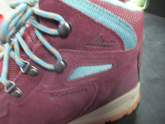 Used Columbia Waterproof Womens Size 10 Hiking Shoes