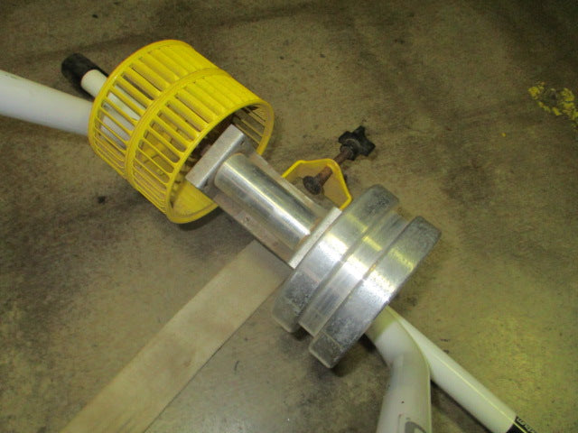 Load image into Gallery viewer, Used Blackburn Trakstand Stationary Bike Trainer
