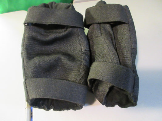 Used 187 Killer Junior Elbow Pads
