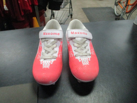 Used Maxome Pink Youth 11 soccer Cleats