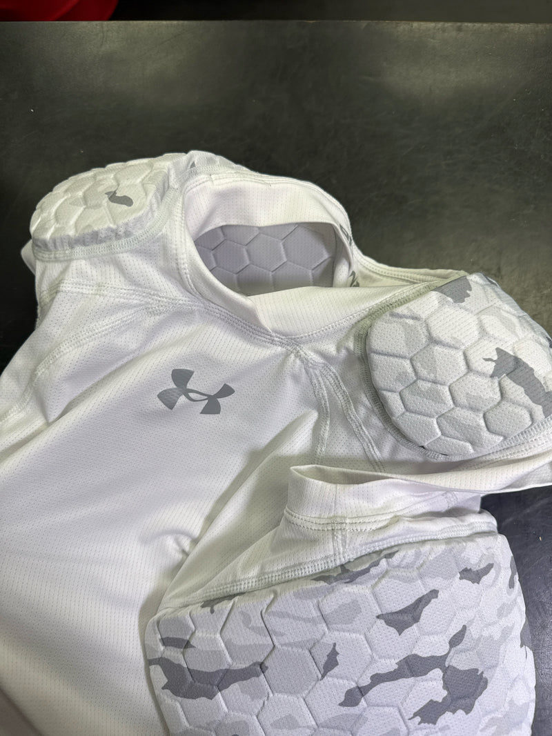 Load image into Gallery viewer, Used Under Amour Hex Grid Football Undershirt Size Youth Large
