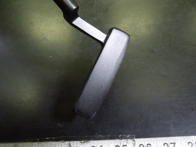Load image into Gallery viewer, Used Top Flite XL Right Hand Jr Putter 31.5"
