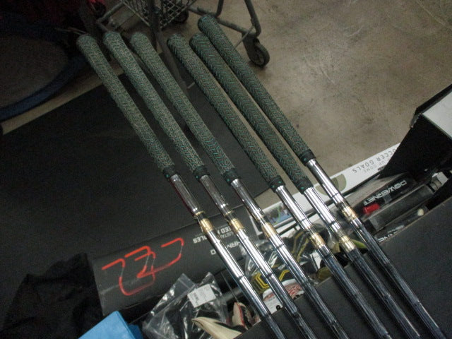 Load image into Gallery viewer, Used TaylorMade TD Tour Preferred 6pc Right Hand Iron Set 3,4,6,7,8,9i
