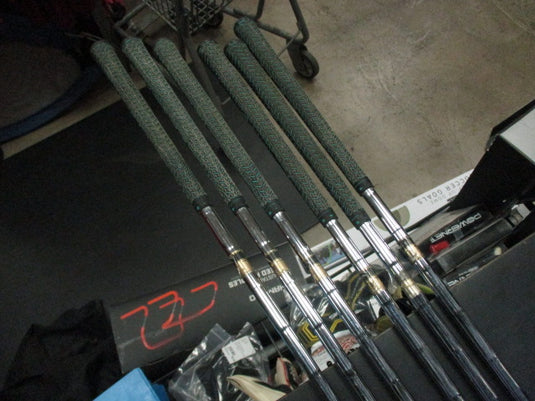 Used TaylorMade TD Tour Preferred 6pc Right Hand Iron Set 3,4,6,7,8,9i