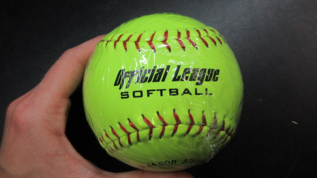 Load image into Gallery viewer, Worth Official 12" Softball
