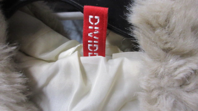 Load image into Gallery viewer, Used Divided Jacket Size 4
