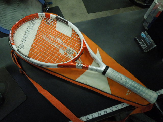Load image into Gallery viewer, Used Dunlop 6Hundred Orange Tennis Racquet 27" with Branded Carry Bag
