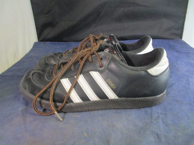 Used Adidas Samba OG Shoes Youth Size 4.5 - has wear Used Adidas Samba OG Shoes Youth Size 4.5 - has wear