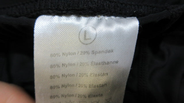 Load image into Gallery viewer, Used Devoropa Compression Shorts - Size Large
