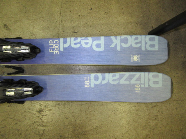 Load image into Gallery viewer, Used Blizzard Black Pearl 88 Skis
