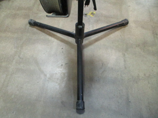 Load image into Gallery viewer, Used Atec M1 Jr. Baseball Pitching Machine
