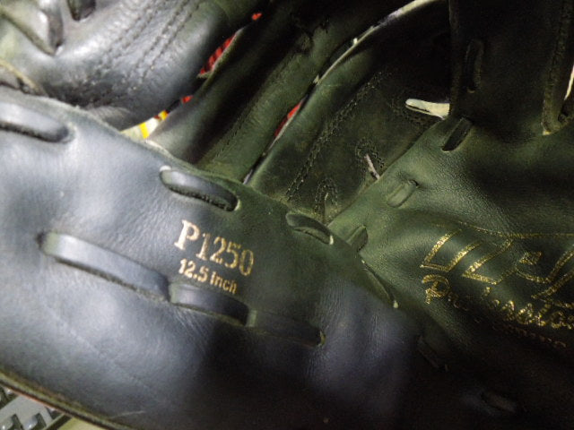 Load image into Gallery viewer, Used Louisville Slugger TPX Pro P1250 Horween Leather 12.5"  RHT Baseball Glove
