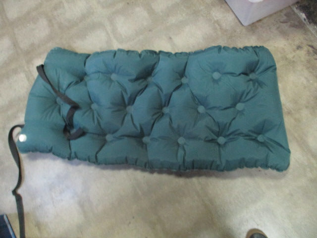 Load image into Gallery viewer, Used 44&quot;x20&quot; Inflating SLEEPING PAD
