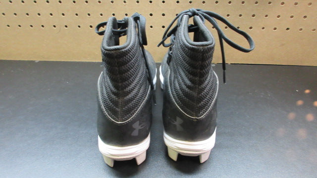 Load image into Gallery viewer, Used Under Armour Football Cleats - Size Youth 6
