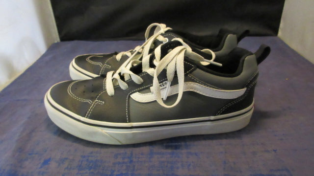Load image into Gallery viewer, Used Vans Fillmore Leather Shoes Youth Size 5
