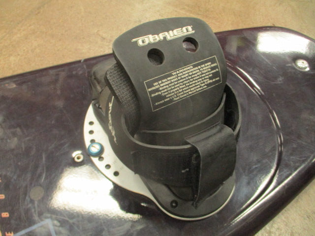 Load image into Gallery viewer, Used DoubleUp 140cm Wakeboard w/ Obrien Bindings
