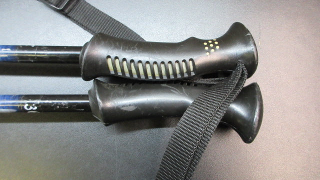 Load image into Gallery viewer, Used White Woods Ski Poles 36"
