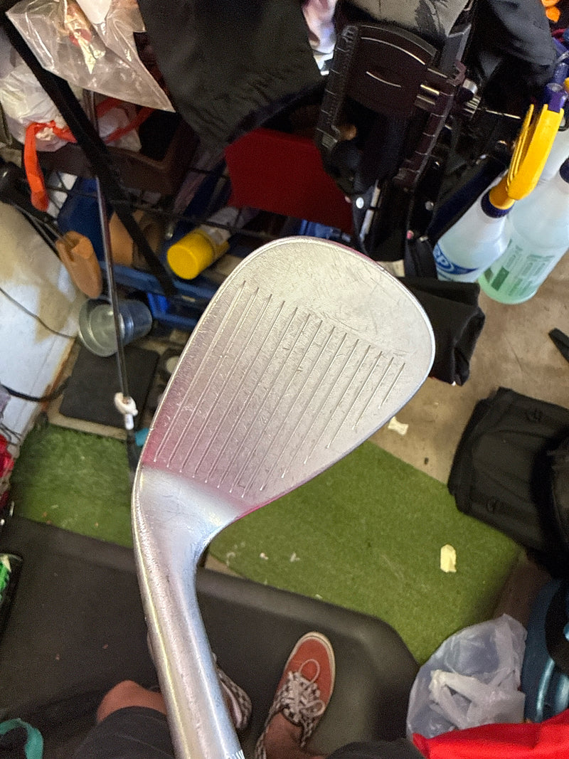 Load image into Gallery viewer, Used Titleist BV 2009 Spin Milled C-C Chrome Finish 52º Right Hand Gap Wedge
