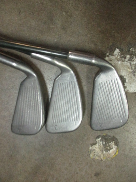 Load image into Gallery viewer, Used Ping ISI 6-Piece Iron Set 2-8 (missing 4 and 9 iron)
