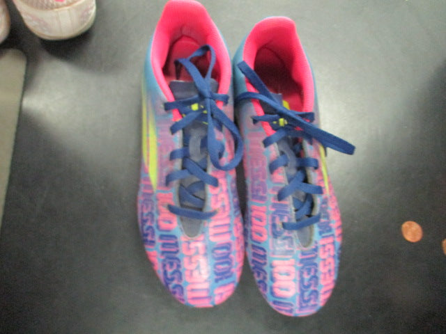 Load image into Gallery viewer, Used Adidas 100 Messi Size 4 Soccer Shoes
