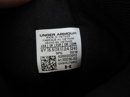 Used Under Armour Highlight 2 RM Football Cleats - Size Youth 6