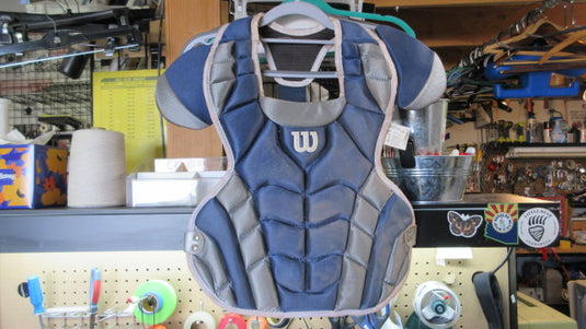 Used Wilson Catchers Chest Protector -  13 1/2