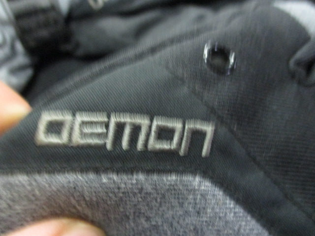 Load image into Gallery viewer, Used Demon Size Small Winter Gloves
