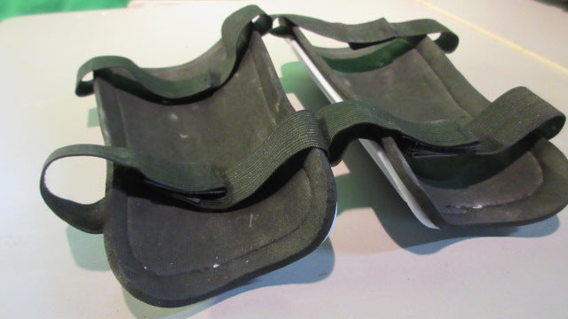 Load image into Gallery viewer, Used Large Shin Guards
