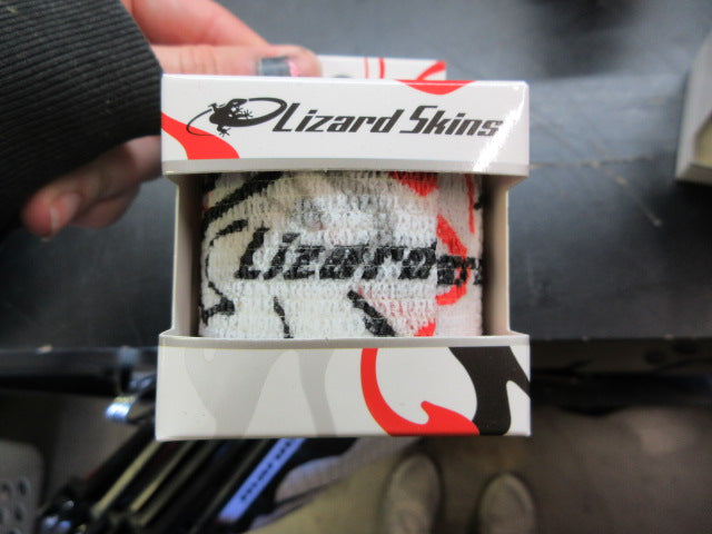 Load image into Gallery viewer, New Lizard Skins Wrist Tape - Fury Camo
