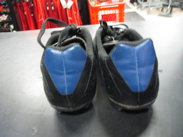 Load image into Gallery viewer, Used Adidas Firm Ground Size 2.5 Soccer Cleats

