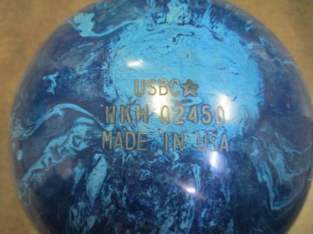 Load image into Gallery viewer, Used Motiv Octane Burn Bowling Ball - 14 lb
