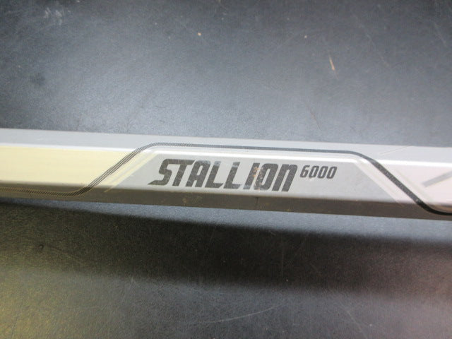 Load image into Gallery viewer, Used STX Stallion 6000 Lacrosse Stick - 41"
