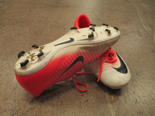 Used Nike Mercurial Pink Soccer Cleats Size 4.5