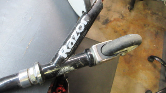 Used Razor Foldable Kick Scooter