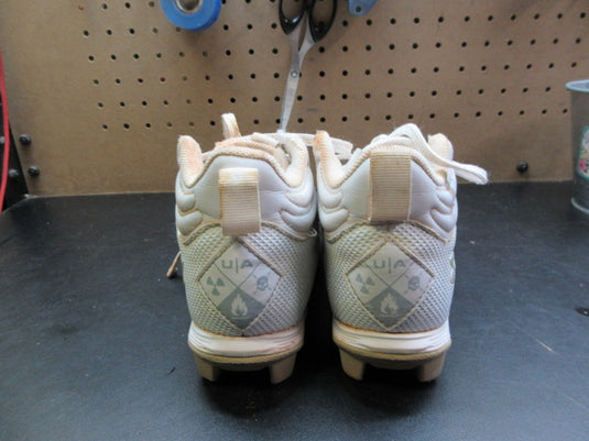 Used Under Armour Spotlight Franchise RM 2.0 Jr. Football Cleats - Size Youth 3