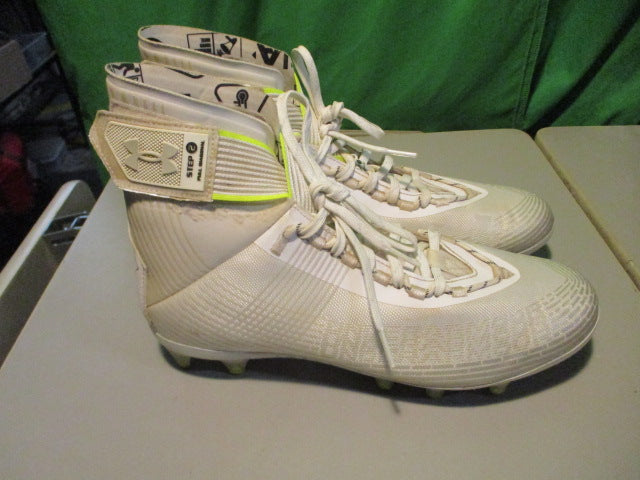 Load image into Gallery viewer, Used Under Armour Spotlight MC 10.5 Football Cleats
