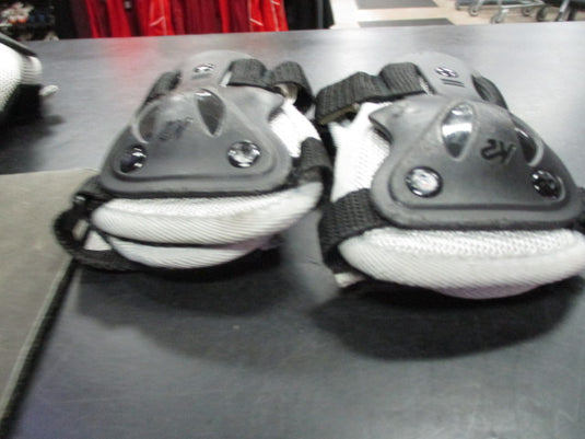 Used K2 Size Youth Small Skating Wrist Guards