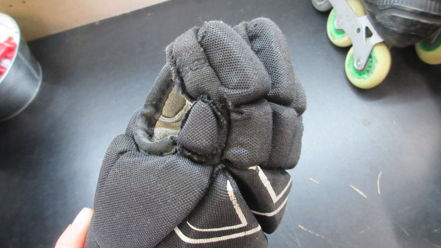 Load image into Gallery viewer, Used Bauer NSX Youth Hockey Gloves - Size 9"

