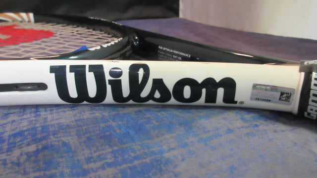 Load image into Gallery viewer, Used Wilson BLX Tempest.Four 27&quot; Tennis racquet - slight wear
