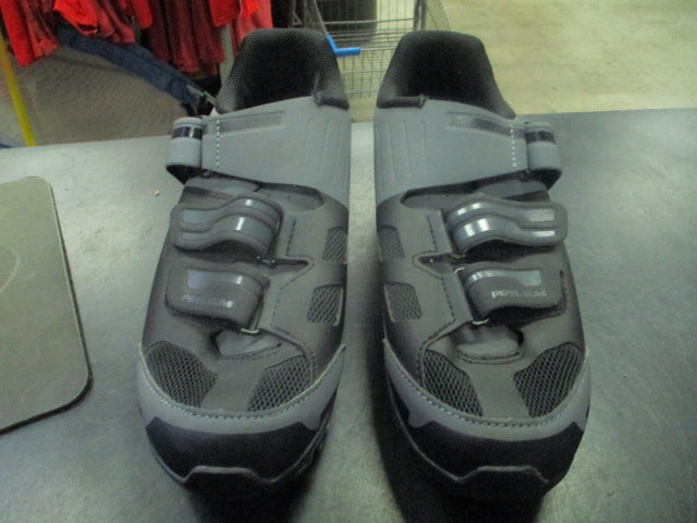 Load image into Gallery viewer, Used Pearl Izumi Interface SPD Cycling Shoes Size 42

