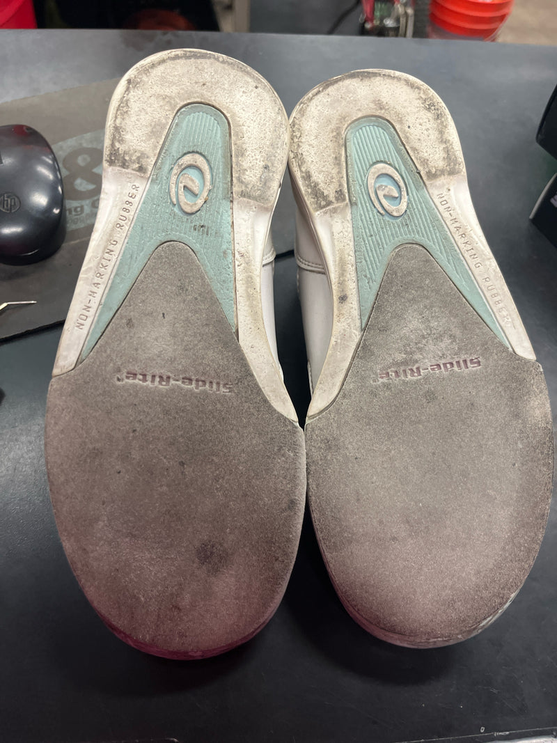 Load image into Gallery viewer, Used White and light Blue Dexter Bowling shoes size 5m
