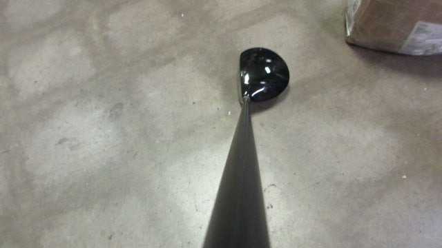 Load image into Gallery viewer, Used TaylorMade R5 80 9.5 Deg Driver - RH - small wear

