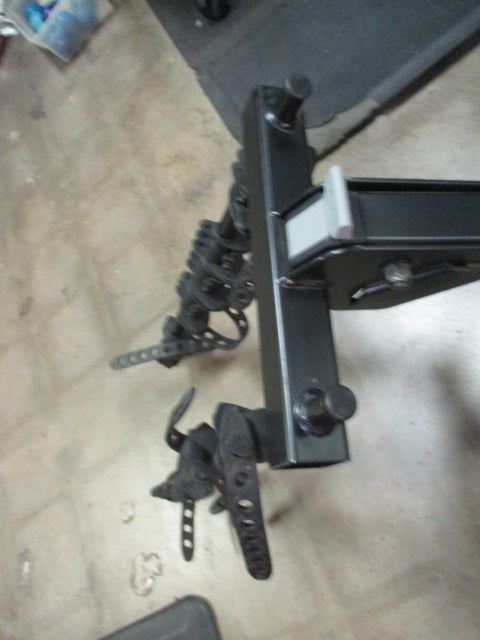 Load image into Gallery viewer, Used Thule 4 Bike Hitch Rack
