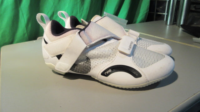 Load image into Gallery viewer, Like New Nike Superrep Indoor Cycling shoes Peloton White Womens - Size 7.5
