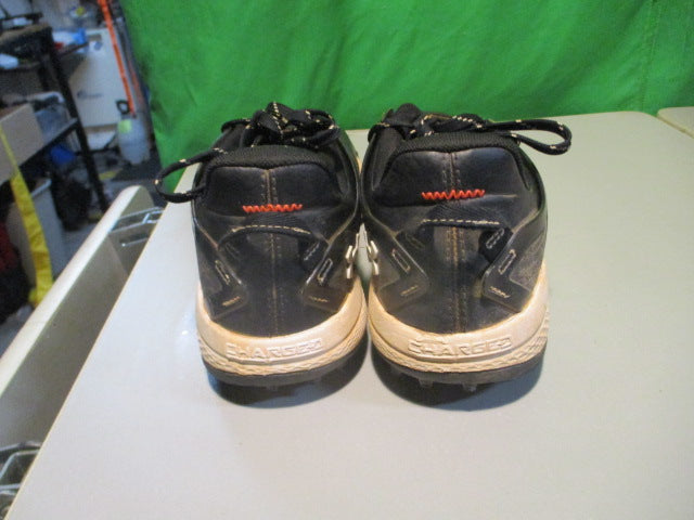 Load image into Gallery viewer, Used Under Armour Yard Charged Size 8 Turf Cleats
